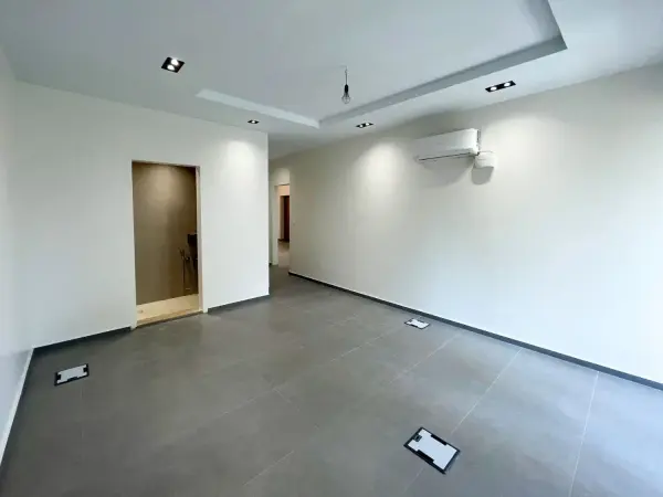 image ۷۰متر شریعتی میرداماد مناسب مطب یا شرکت 0