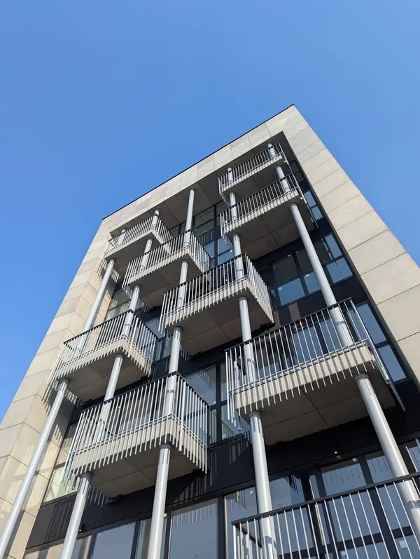 image 1500 متر مستغلات سند اداری/30پارکینگ/فلت/جردن 0