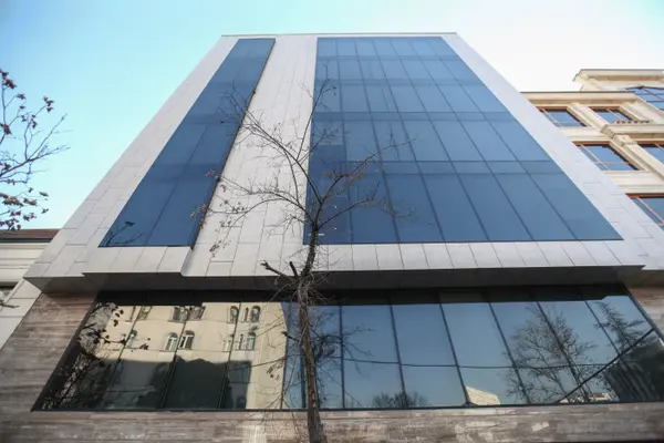 image 1500متر مستغلات سند اداری/30پارکینگ/فلت/عباس آباد 0