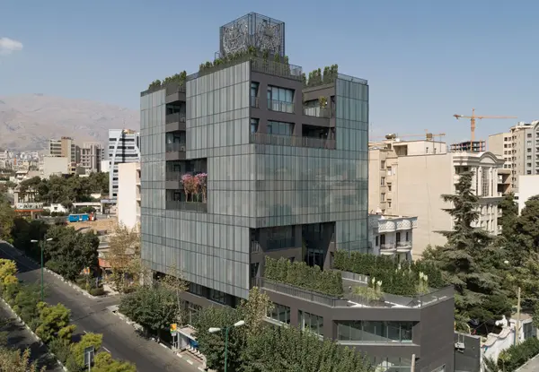 image 1500متر مستغلات سند اداری/30پارکینگ/فلت/آرژانتین 0