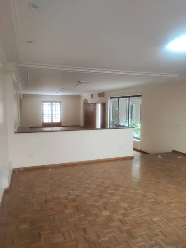 image مستغلات ویلایی 630متری موقعیت اداری، پاسداران 2