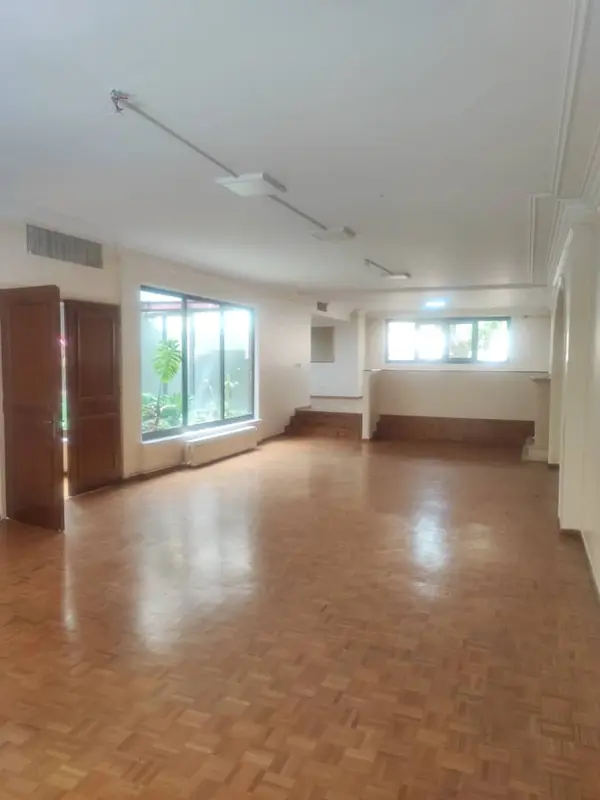 image مستغلات ویلایی 630متری موقعیت اداری، پاسداران 1