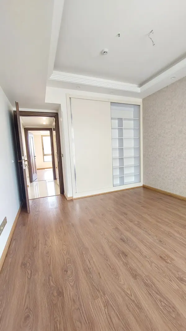 image نفت شمالی / 140 متر 2 خواب / تاپ لوکیشن 4