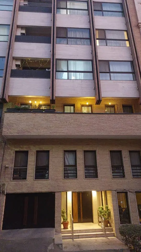 image مستغلات ۶۰۰ متری سند اداری، سهروردی شمالی 0