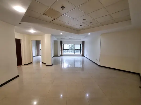 image ۷۰متر مطب میدان ونک 1