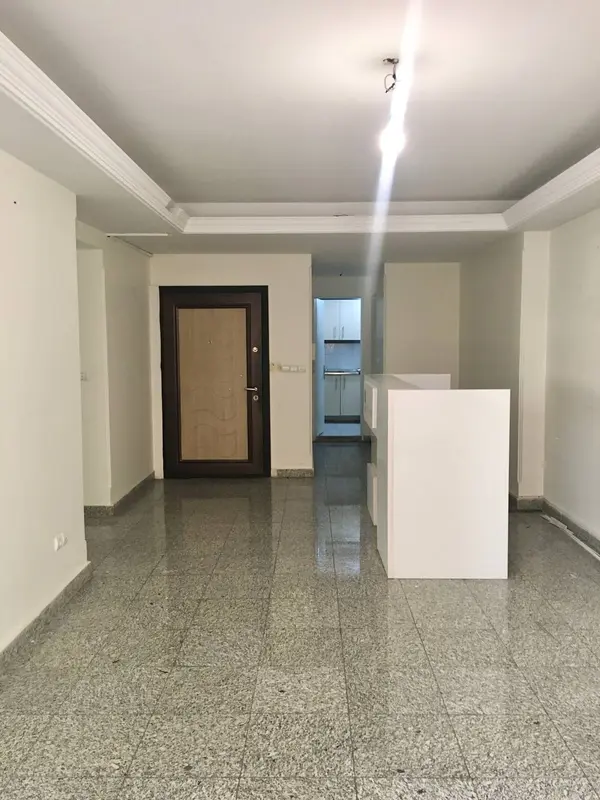 image 120 متر اداری/ ساختمان پزشکان / بر اصلی جردن 1