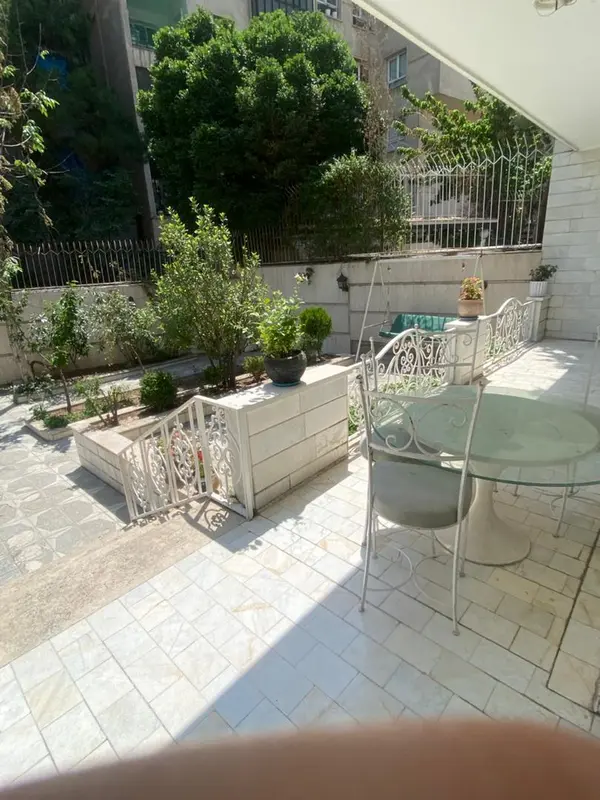 image ۷۰۰متر خانه ویلایی دربست / پاسداران اختیاریه 1