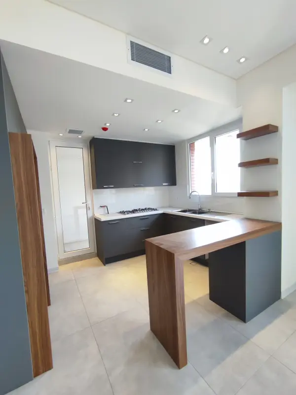 image ۱۴۰متر ۳خوابه تک واحدی کلید نخورده / قیطریه جنوبی 2