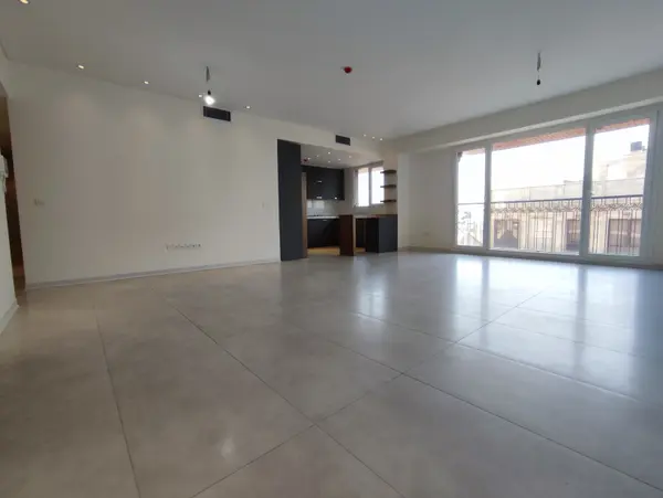 image ۱۴۰متر ۳خوابه تک واحدی کلید نخورده / قیطریه جنوبی 3