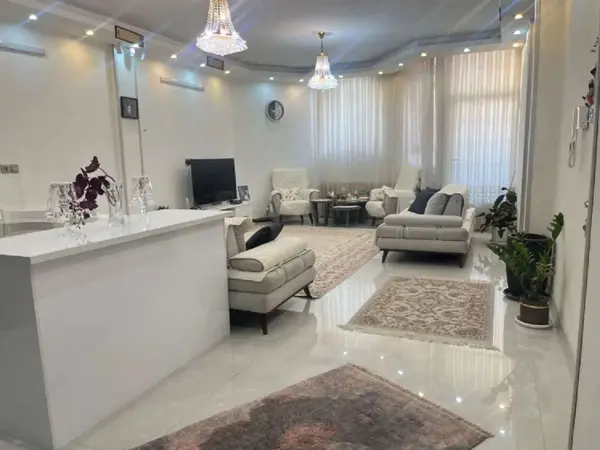 image شهرک ولیعصر/171 متر/بازسازی شده 2