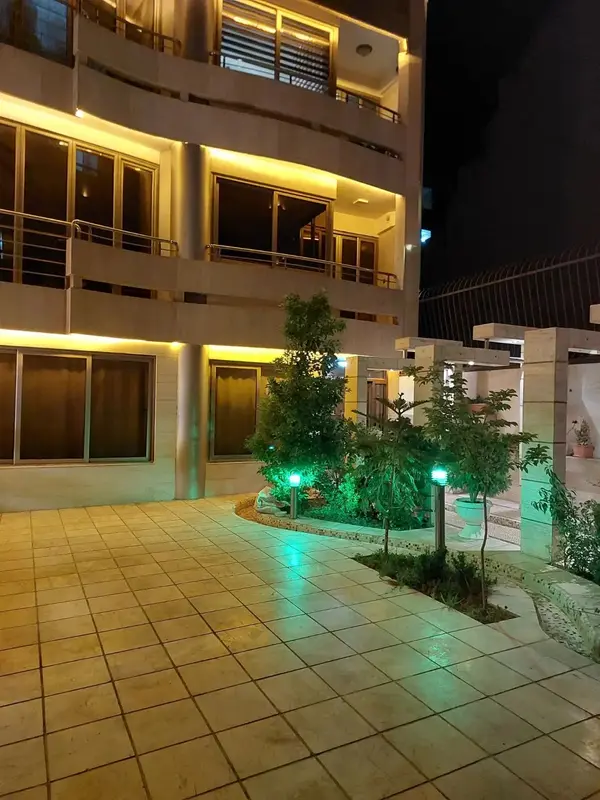 image اجاره آپارتمان / 170متری / باغ زیار / 3خواب / همکف / شمالی 4
