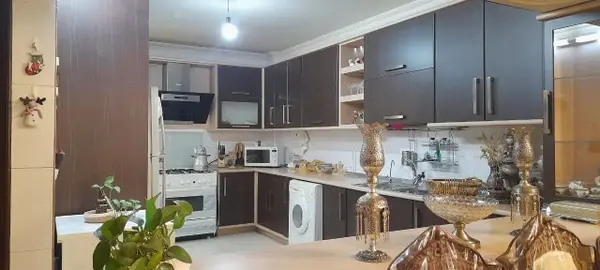 image اجاره آپارتمان / ولیعصر/ 110 متری / 2خواب / شمالی 0
