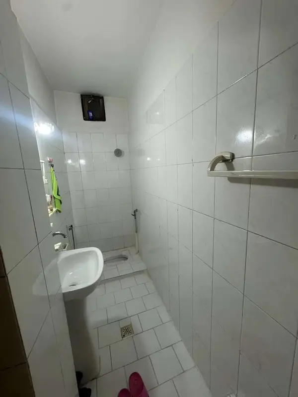 image شهرک ولیعصر/70 متر/حیاط دار 1