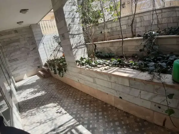 image امیریه/170 متر/3خواب 8