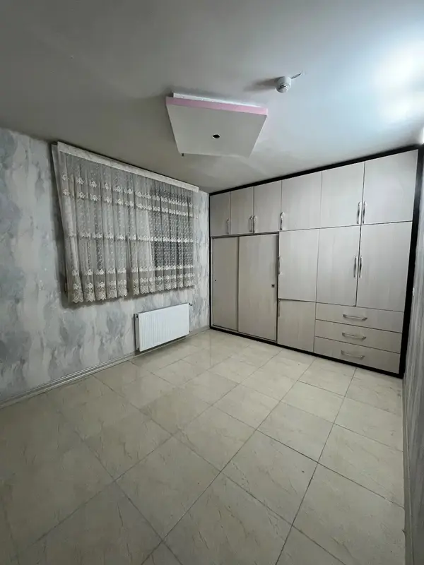 image فروش آپارتمان / 105متری / شفق / 2خواب / طبقه 10 1