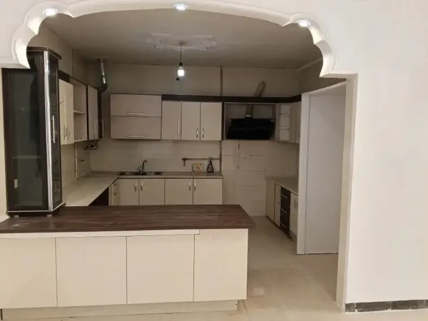 image اجاره ویلایی دربست / 200متر / 2خواب / جنوبی / امیریه 1