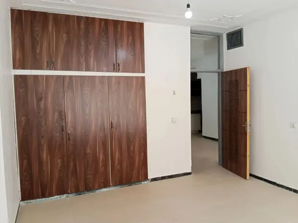 image اجاره ویلایی دربست / 200متر / 2خواب / جنوبی / امیریه 8