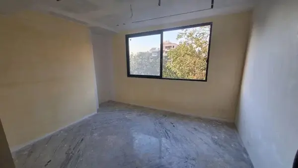 image فروش آپارتمان / 135متر / باغ زیار / 3خواب / طبقه 2 1