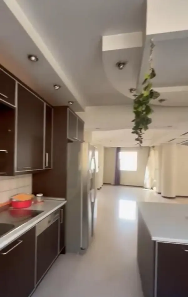 image فروش 260 متری مسکونی لوکس در بوکان 1